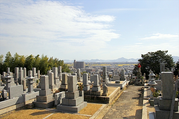 岡山県　高野山真言宗　千光寺　墓地